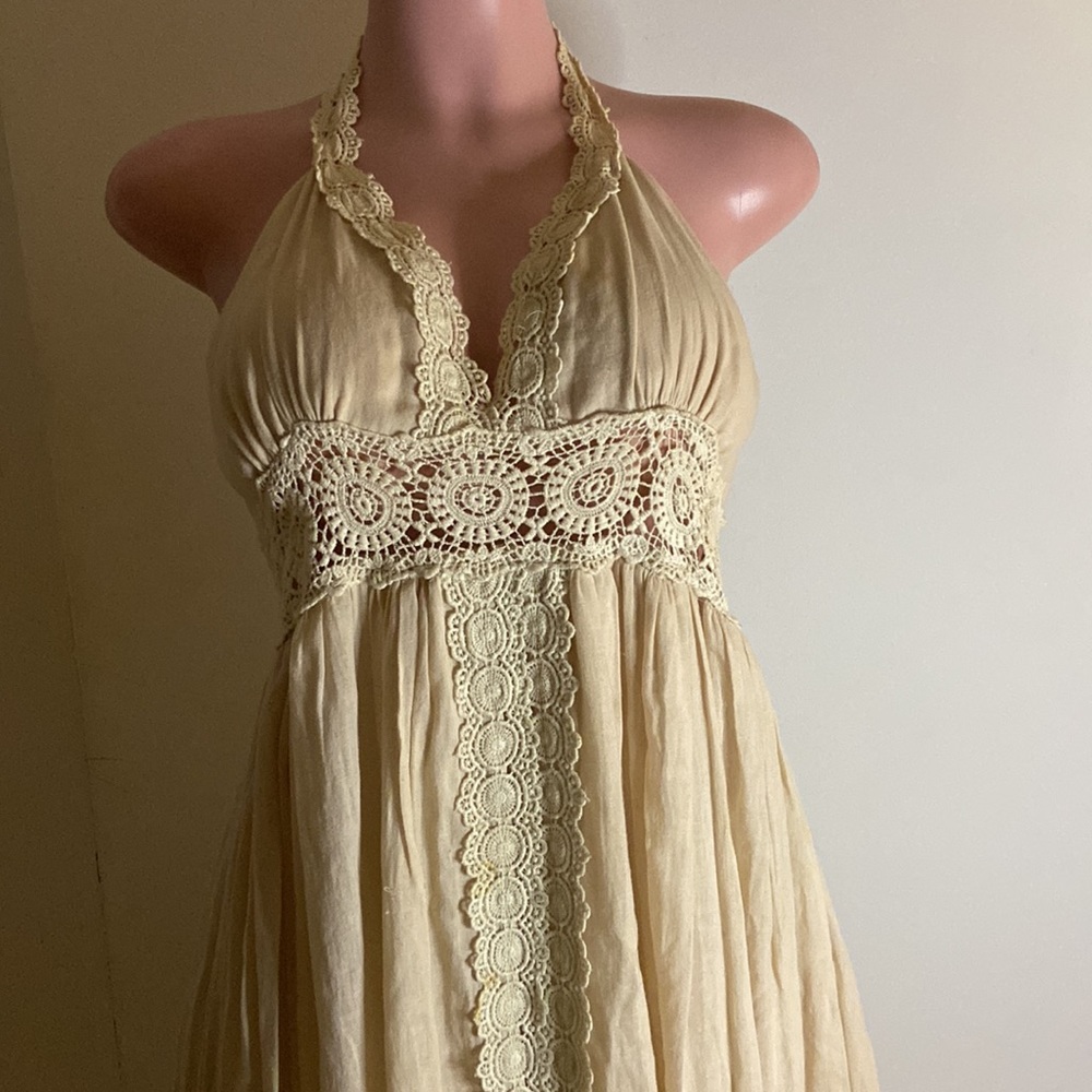 Chic Cream Halter Maxi Dress - Picture 2 of 8